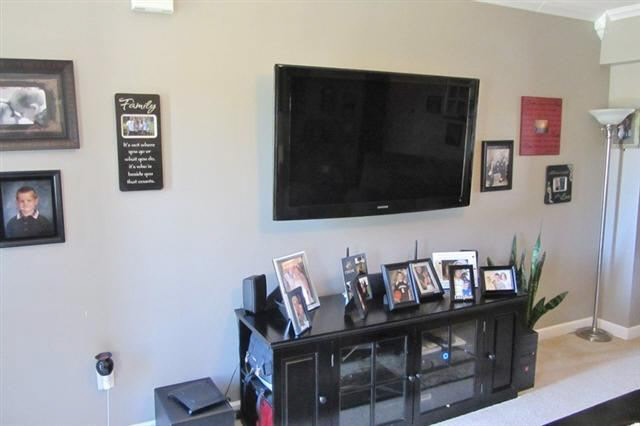 204 N Deborah Dr, Fremont, IN 46737 photo 9