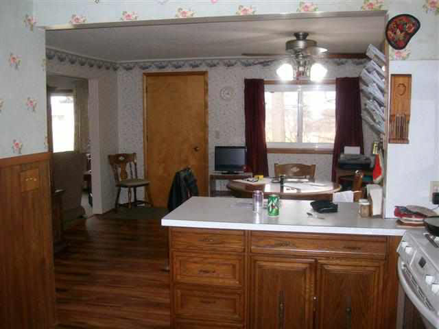 2512 E State Road 8, Albion, IN 46701 photo 4