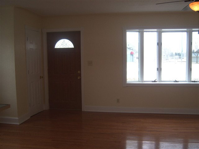1000 E Warfield, Garrett, IN 46738 photo 8
