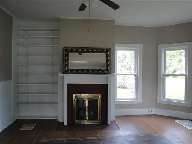 602 Sixth St, Howe, IN 46746 photo 5