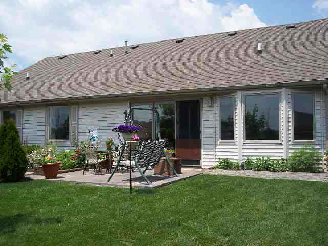 1005 Ashwood Dr, Auburn, IN 46706 photo 8