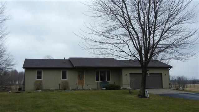 1250 N 290 W, Angola, IN 46703 photo 2