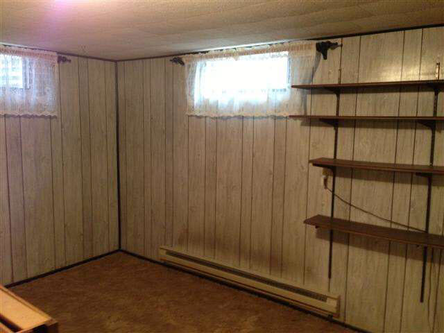 225 E Davis, Shipshewana, IN 46565 photo 18