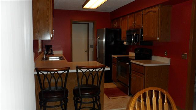 8020 Calera Ct, Fort Wayne, IN 46818 photo 6