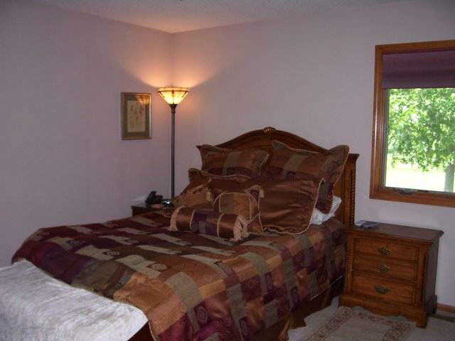 2111 Laforge Ln, Auburn, IN 46706 photo 7