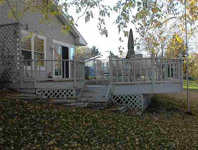 107 Hillcrest Dr, Kendallville, IN 46755 photo 3