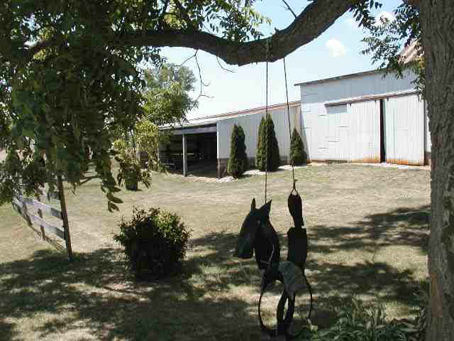 1575 S 500e, Lagrange, IN 46761 photo 2