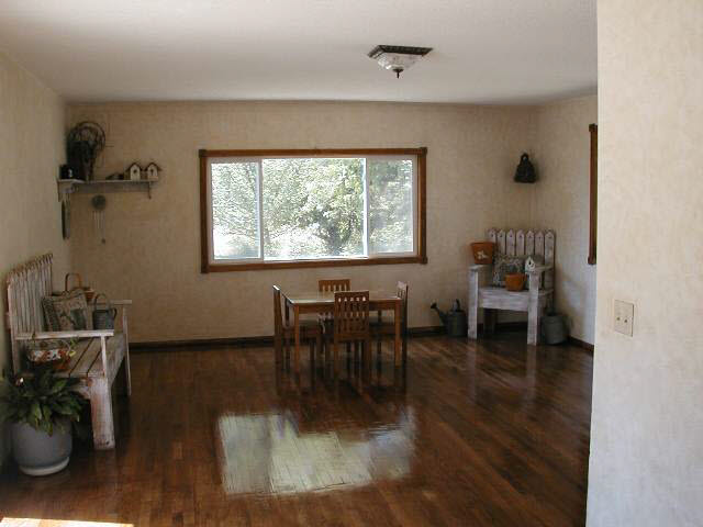 1575 S 500e, Lagrange, IN 46761 photo 5