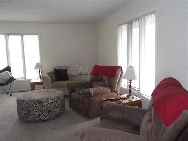 500 E First St, Auburn, IN 46706 photo 4
