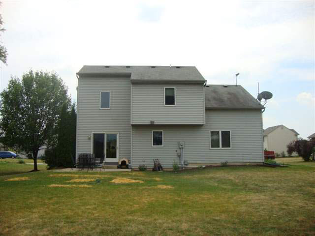 13227 Windstone Ln, Grabill, IN 46741 photo 2