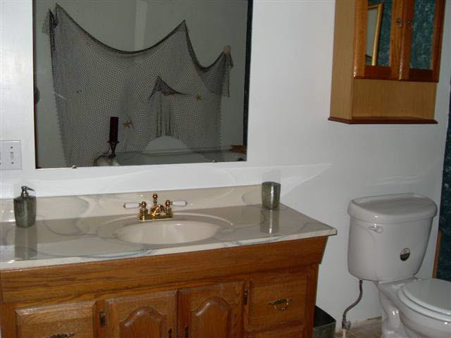 802 E Seventh, Auburn, IN 46706 photo 8