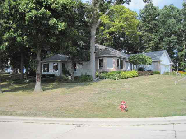 701 Taylor Ln, Albion, IN 46701 photo 1