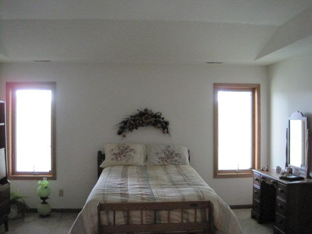 701 Taylor Ln, Albion, IN 46701 photo 9