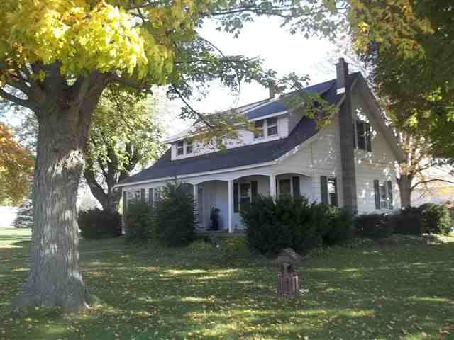 10819 W 300 N, Cromwell, IN 46732 photo 1