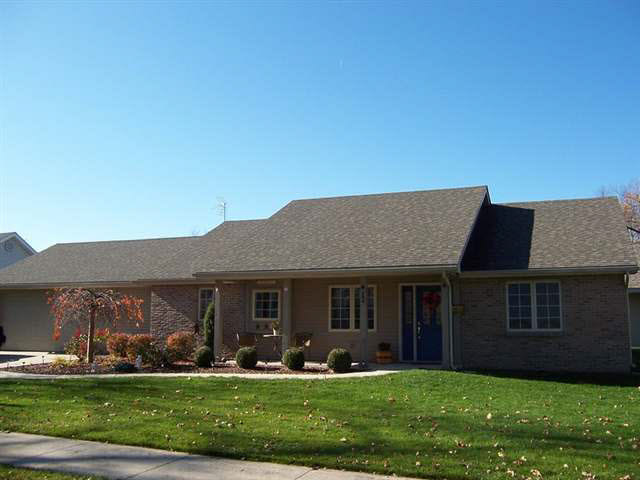 204 S Walsh St, Garrett, IN 46738 photo 1