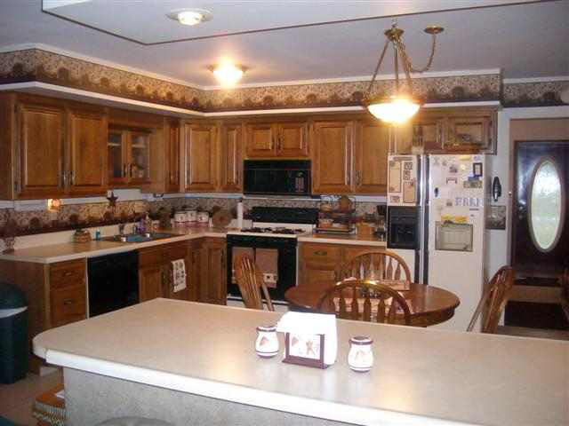 613 W Walnut Dr, Albion, IN 46701 photo 12
