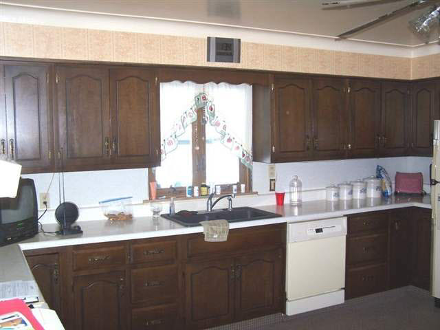 915 S Lee St, Garrett, IN 46738 photo 3