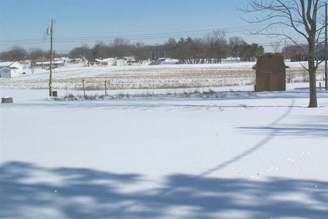 915 S Lee St, Garrett, IN 46738 photo 8