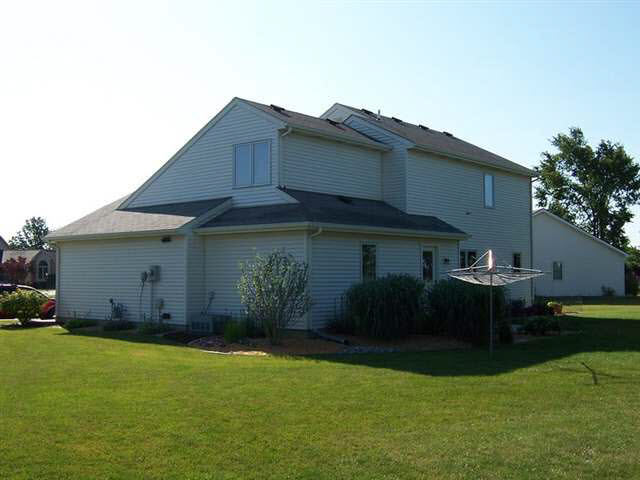 1528 Anderson Dr, Garrett, IN 46738 photo 8