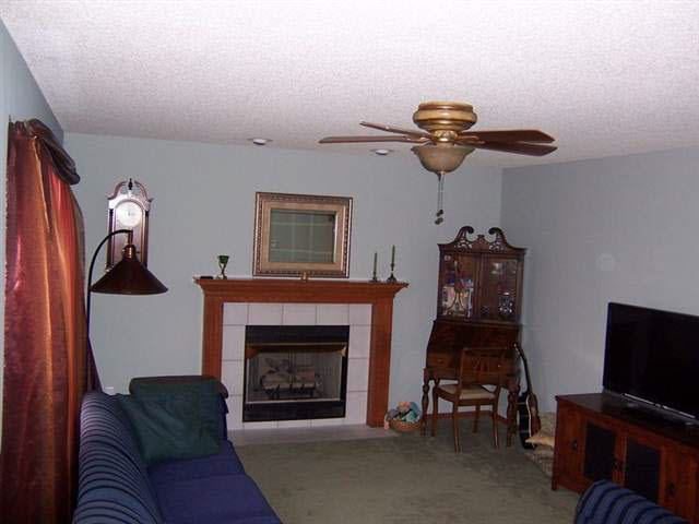 1528 Anderson Dr, Garrett, IN 46738 photo 3