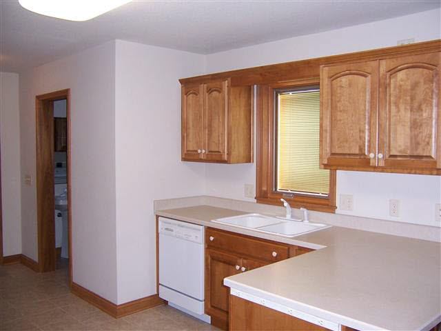 1514 Southview Dr, Garrett, IN 46738 photo 5