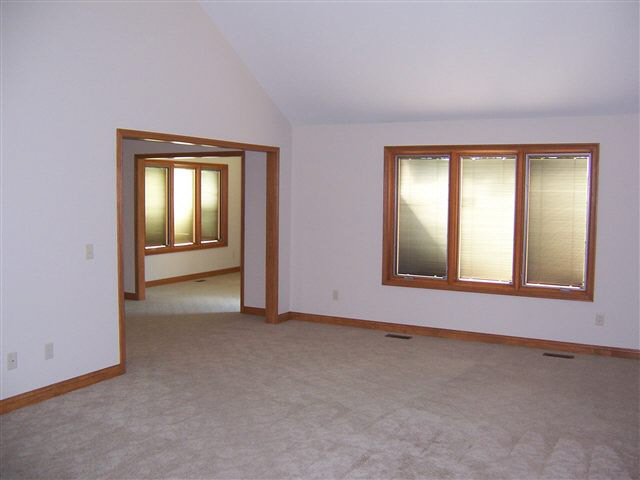 1514 Southview Dr, Garrett, IN 46738 photo 7