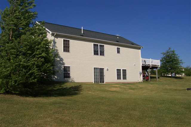 381 E 280 N, Angola, IN 46703 photo 9