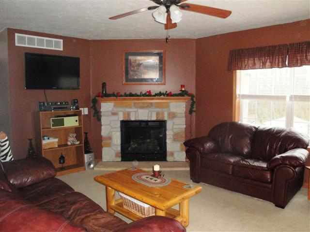 3390 N 800 E, Howe, IN 46746 photo 2