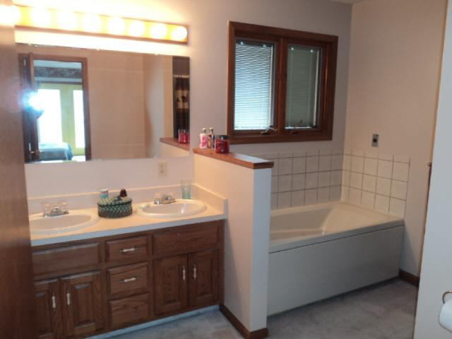 55 N Arthur Ct, Hamilton, IN 46742 photo 8