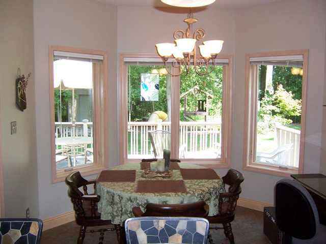 1428 Waynedale Dr, Garrett, IN 46738 photo 6