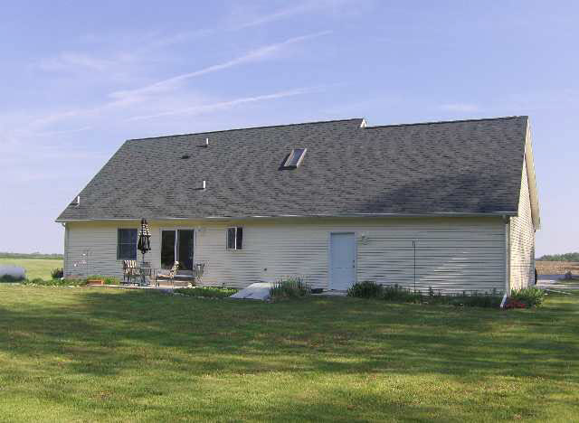 8470 E 275 S, Lagrange, IN 46761 photo 2
