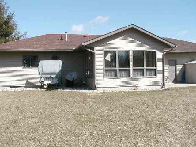 0590 E 110n, Lagrange, IN 46761 photo 3
