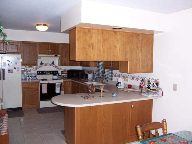 2017 Maple Ln, Garrett, IN 46738 photo 4
