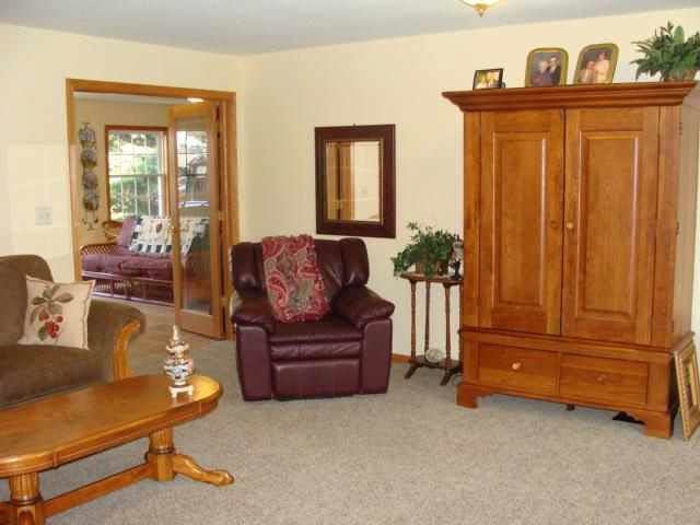 1110 W 2nd St, Ligonier, IN 46767 photo 13