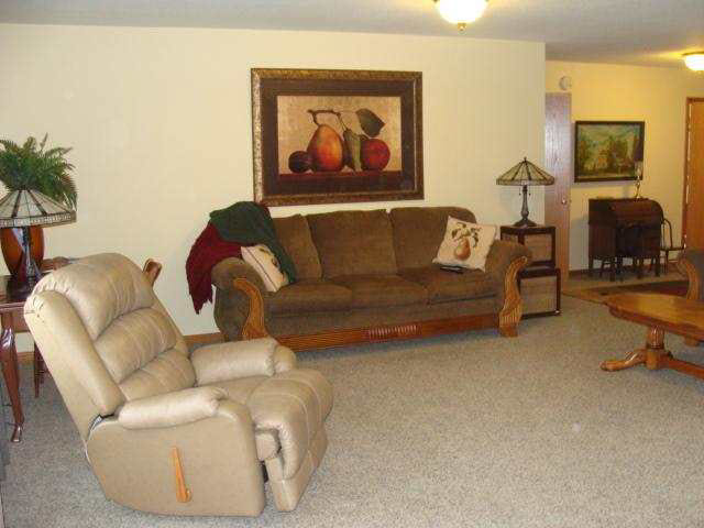 1110 W 2nd St, Ligonier, IN 46767 photo 12