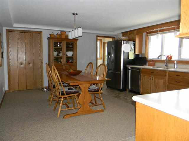 609 Union St, Lagrange, IN 46761 photo 14