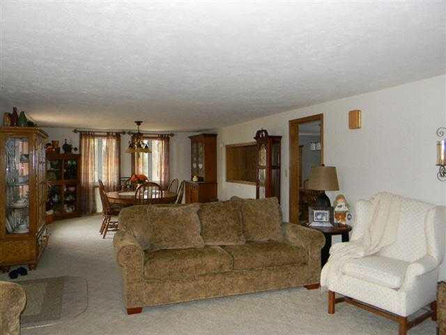 609 Union St, Lagrange, IN 46761 photo 9