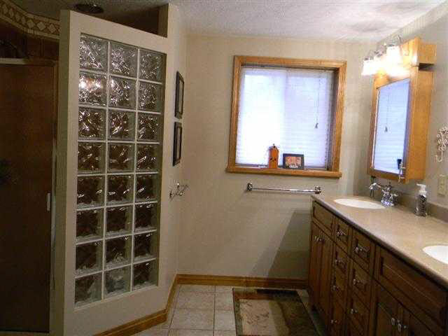 609 Union St, Lagrange, IN 46761 photo 18