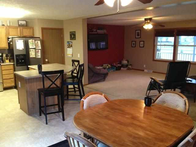 6695 S 550 E, Wolcottville, IN 46795 photo 9