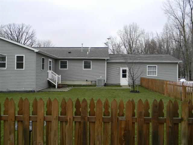 1575 S 485 E, Lagrange, IN 46761 photo 3