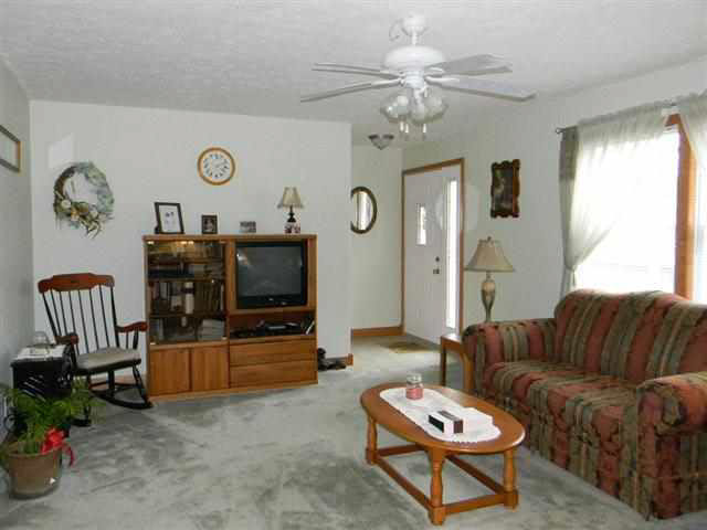 1575 S 485 E, Lagrange, IN 46761 photo 10