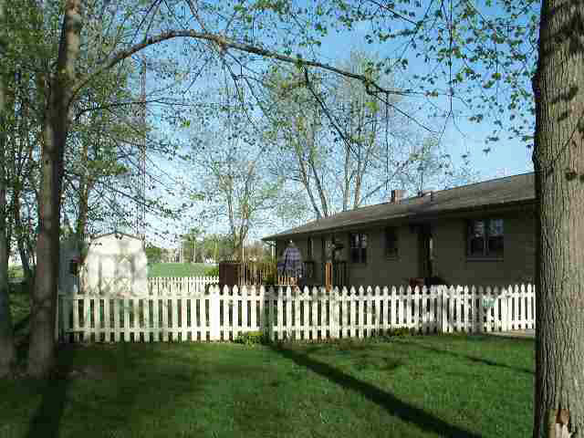 2039 Walden Dr, Auburn, IN 46706 photo 8