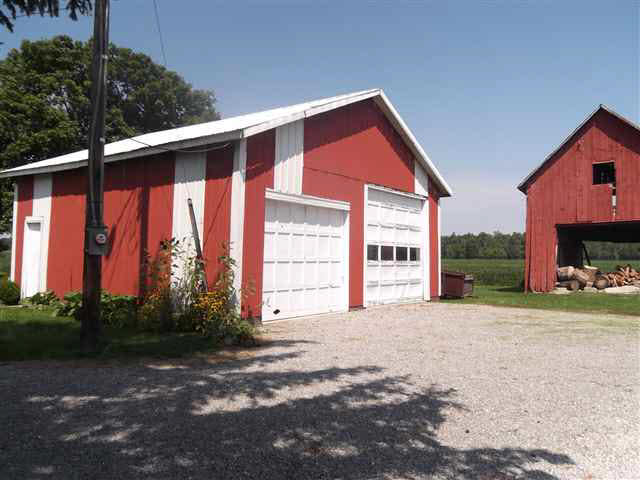 10209 Hoffman Rd, Fort Wayne, IN 46816 photo 4