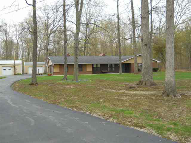 6257 County Road 31, Auburn, IN 46706 photo 1