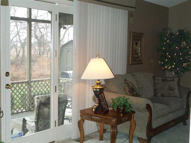 1305 Ashwood Dr, Auburn, IN 46706 photo 8