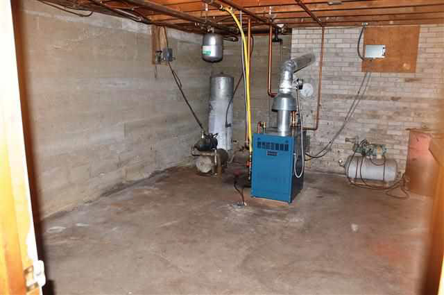 460 N Morton St, Shipshewana, IN 46565 photo 18