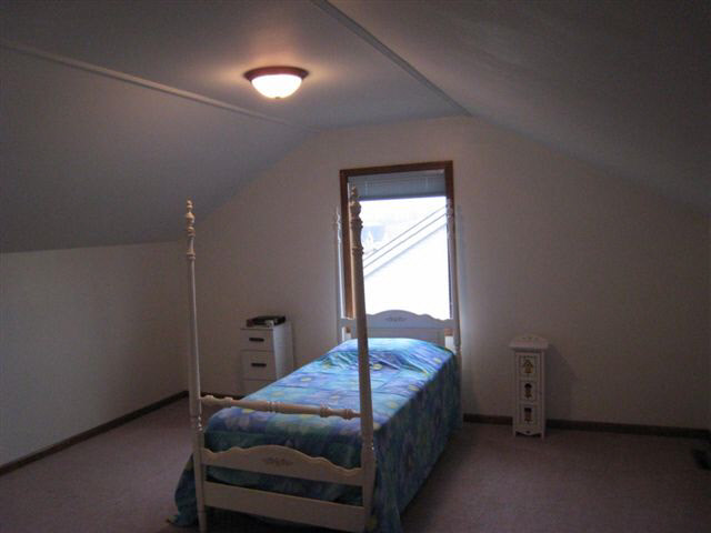 1307 Elm St, Auburn, IN 46706 photo 13