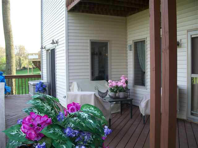 103 Center Ct, Hamilton, IN 46742 photo 4