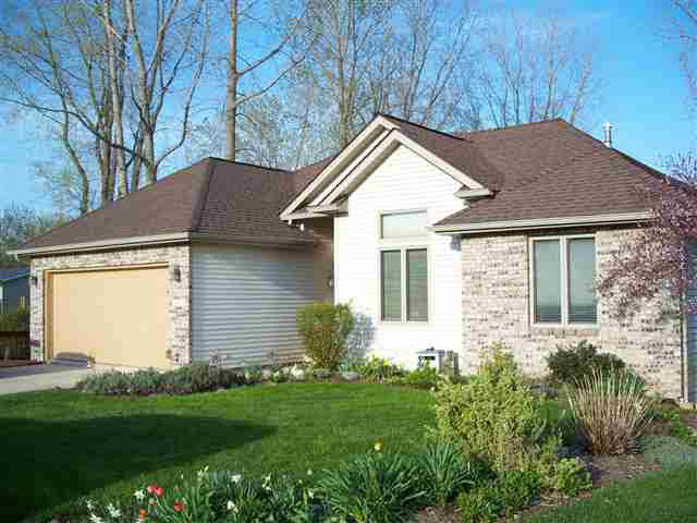 103 Center Ct, Hamilton, IN 46742 photo 1