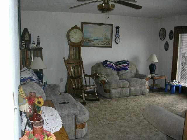 9005 400 S, Lagrange, IN 46761 photo 3